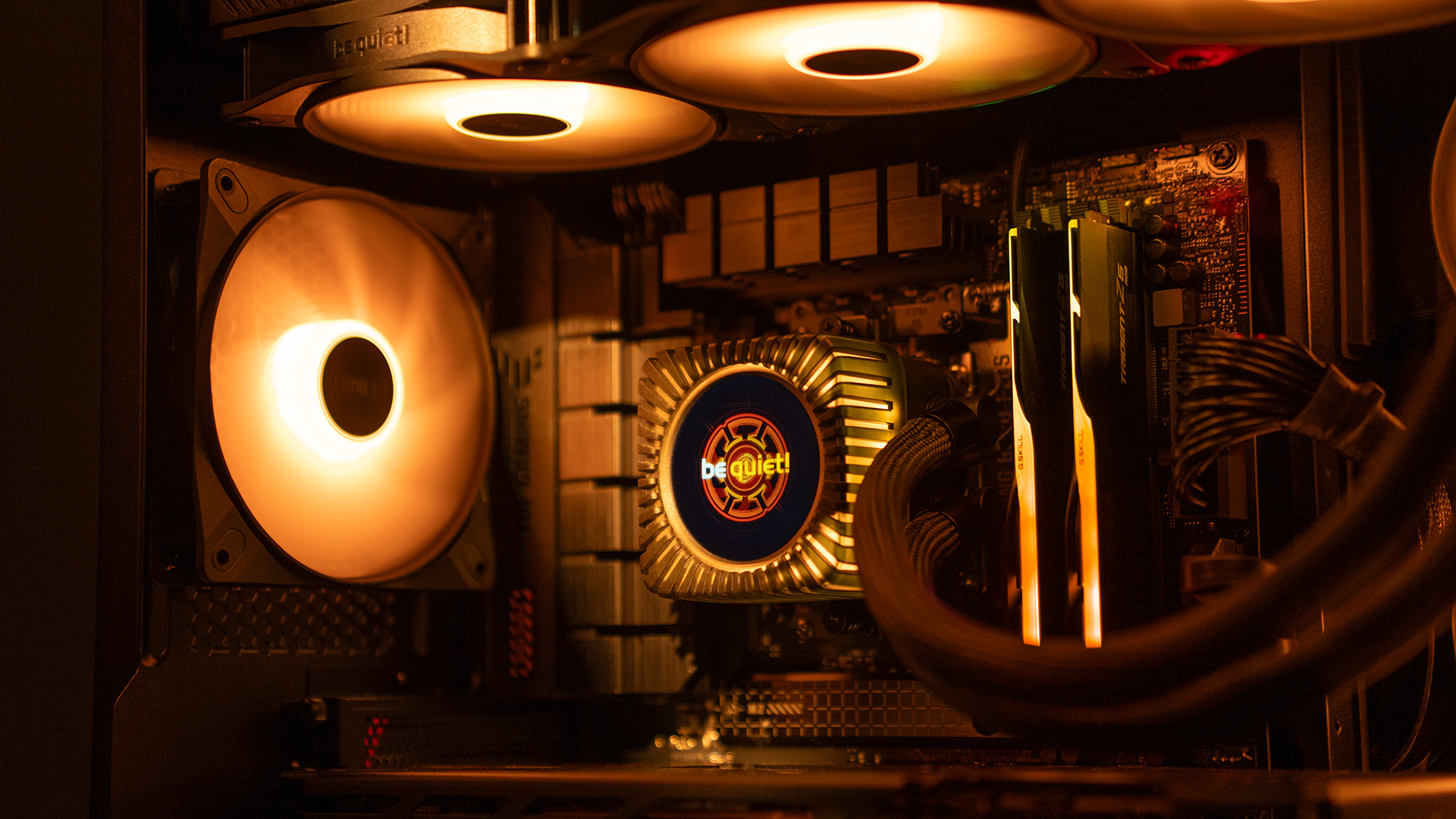 Be Quiet! revela AIO com tela LCD e coolers com 7 heatpipes no CES — o que muda no seu PC